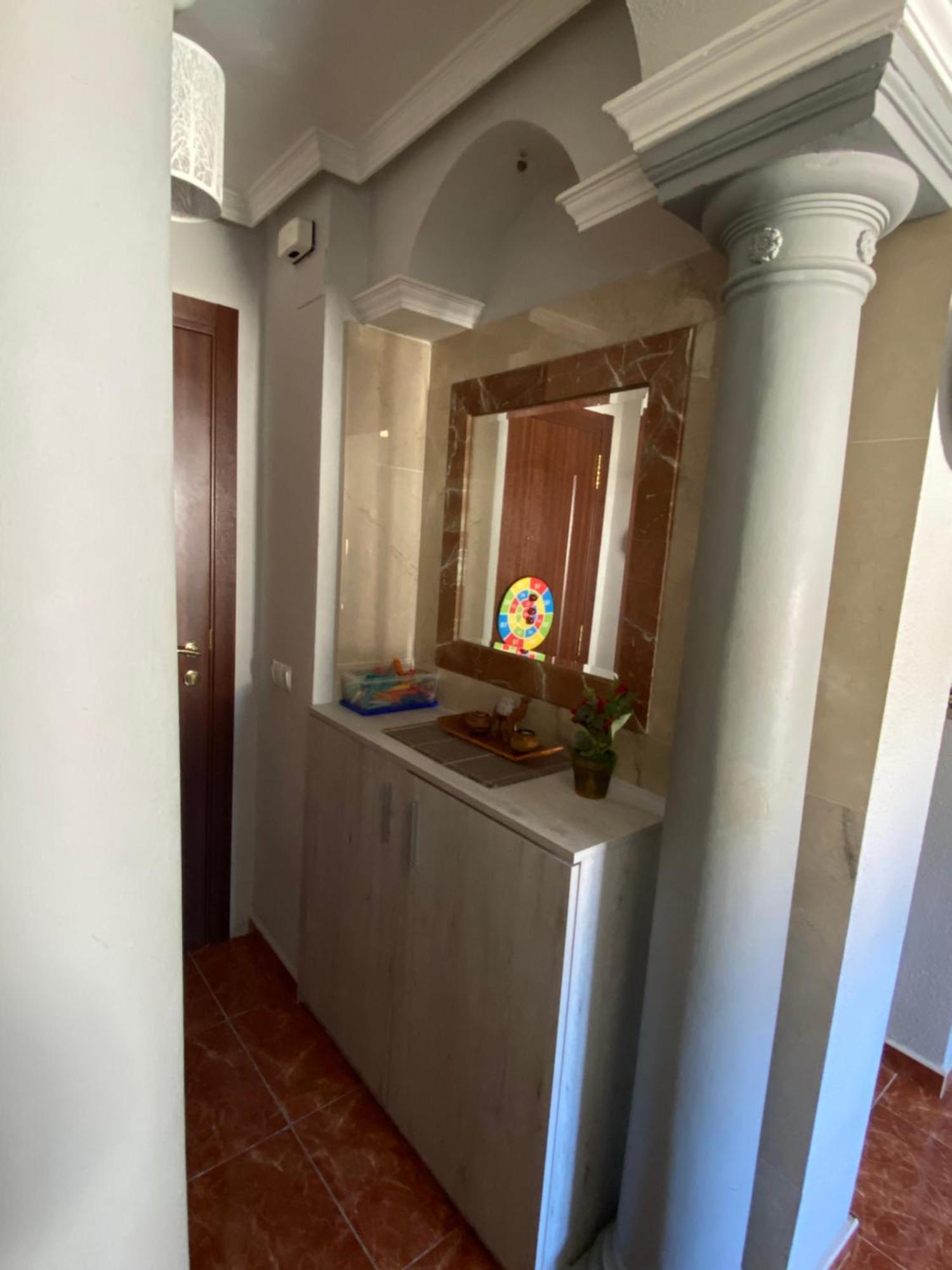 דירות בנאלמדנה Apartamento Arroyo De La Miel Costa Del Sol מראה חיצוני תמונה